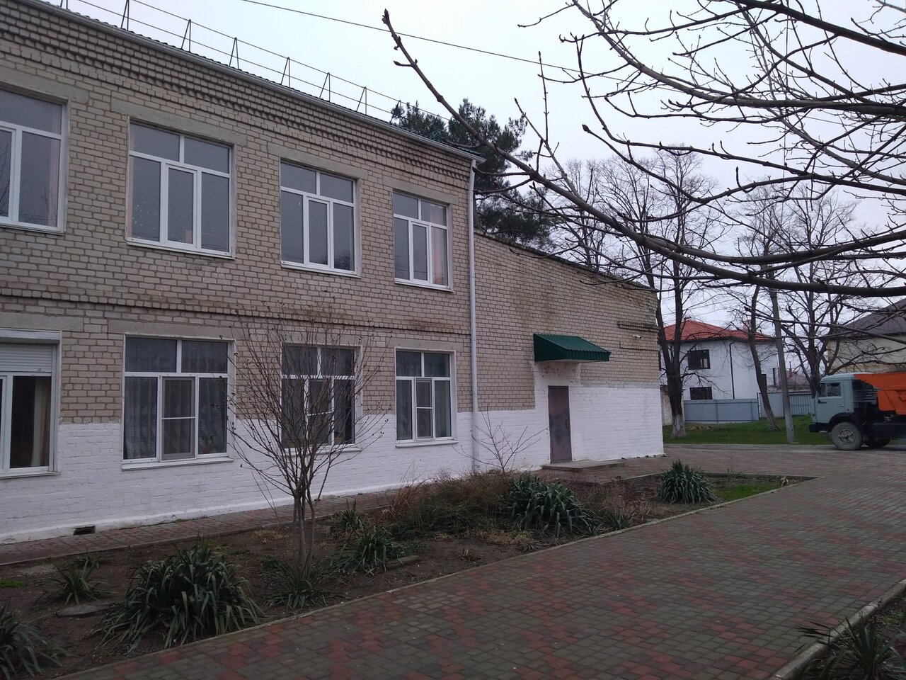 Средняя общеобразовательная школа №28